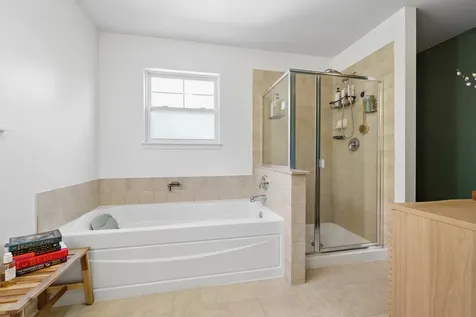 280 Hickory Lane South Elgin IL 60177