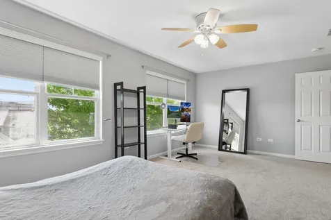 280 Hickory Lane South Elgin IL 60177