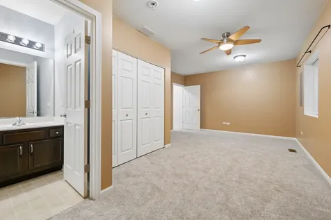 280 Hickory Lane South Elgin IL 60177