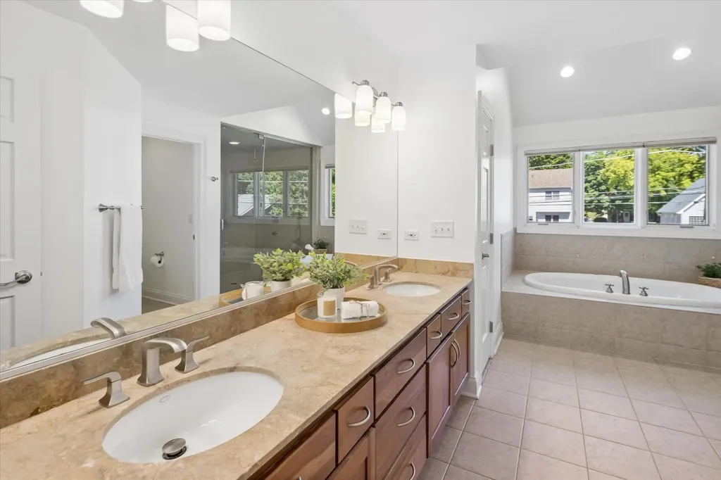 403 South Fairview Avenue Elmhurst IL 60126