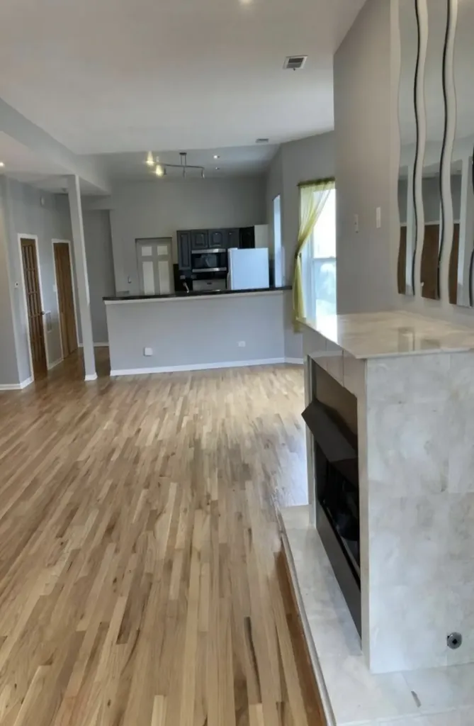 4321 South Ellis Avenue Chicago IL 60653