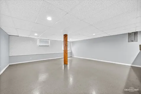2296 Salisbury Drive Naperville IL 60565