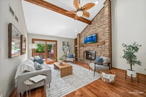 2296 Salisbury Drive Naperville IL 60565