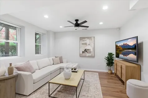 1327 West Barry Street Chicago IL 60657