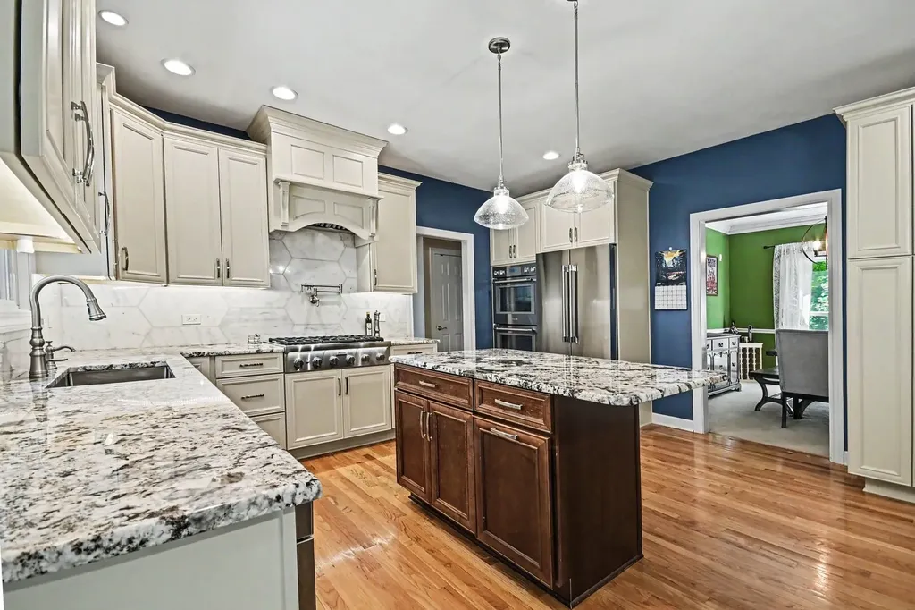 15235 Hamlin Street Plainfield IL 60544