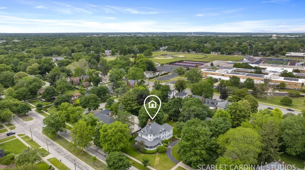1205 West Downer Place Aurora IL 60506