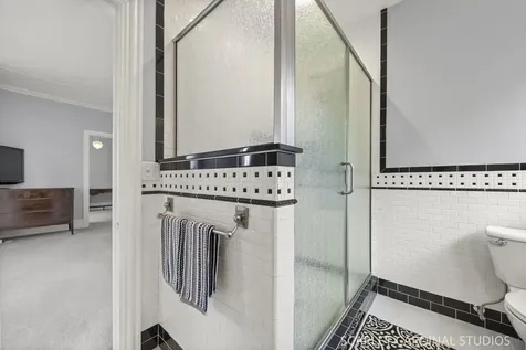 1205 West Downer Place Aurora IL 60506
