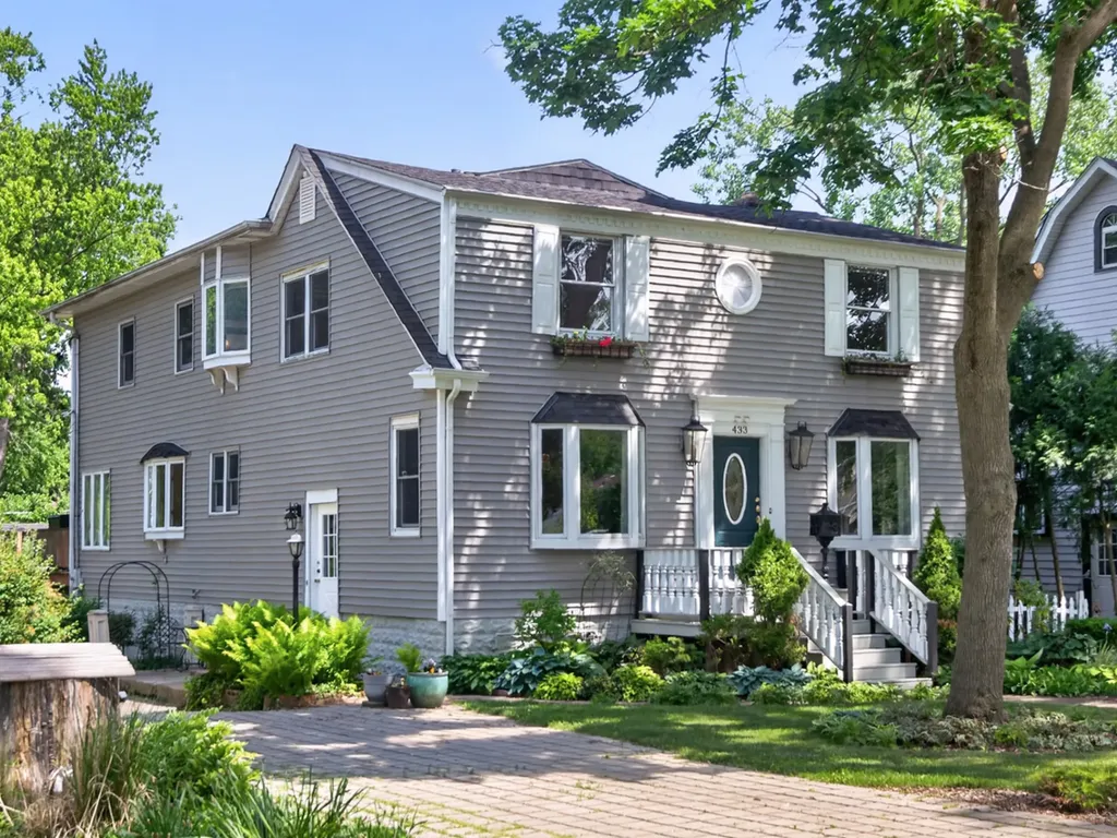 433 South Euclid Avenue Villa Park IL 60181