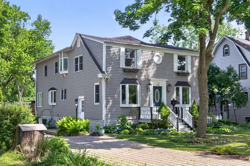 433 South Euclid Avenue Villa Park IL 60181