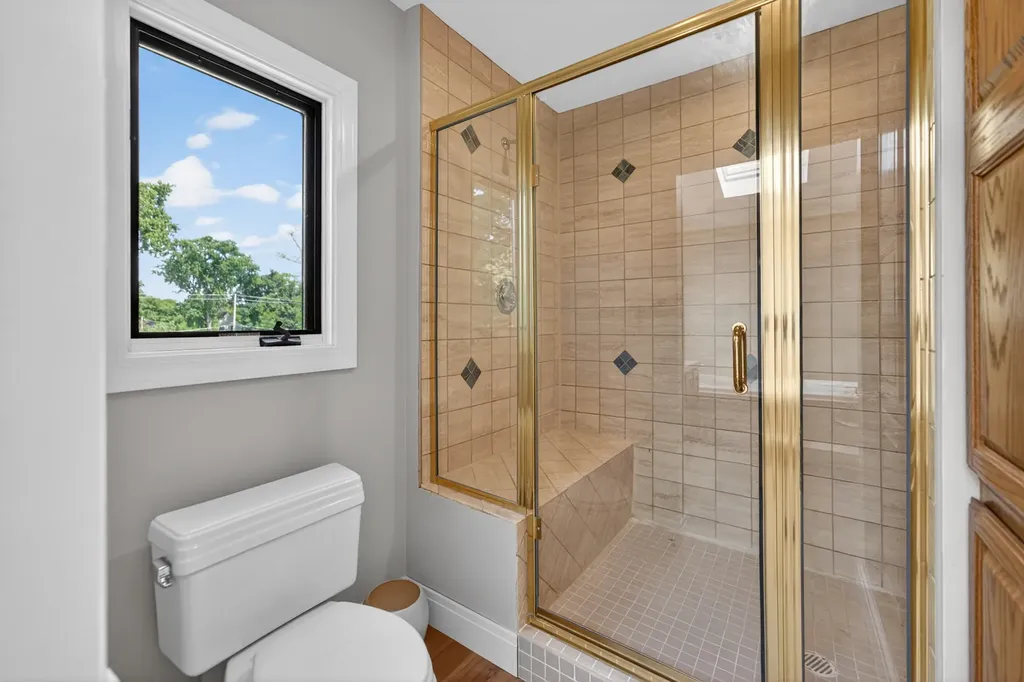 433 South Euclid Avenue Villa Park IL 60181