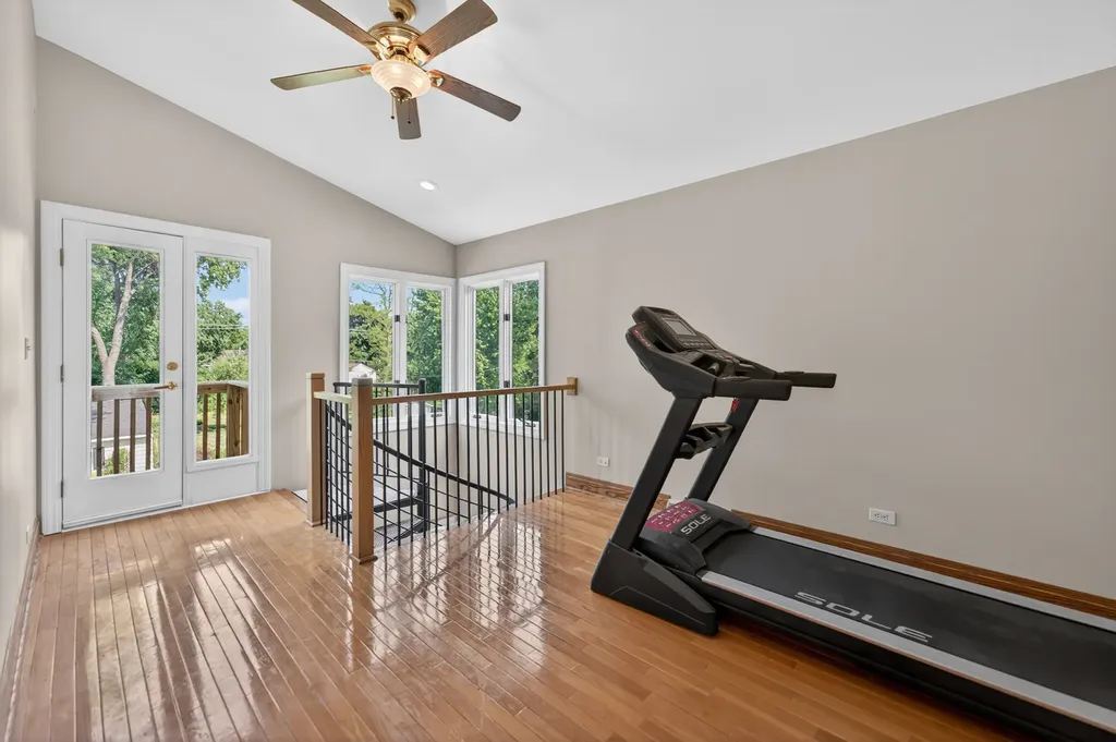433 South Euclid Avenue Villa Park IL 60181