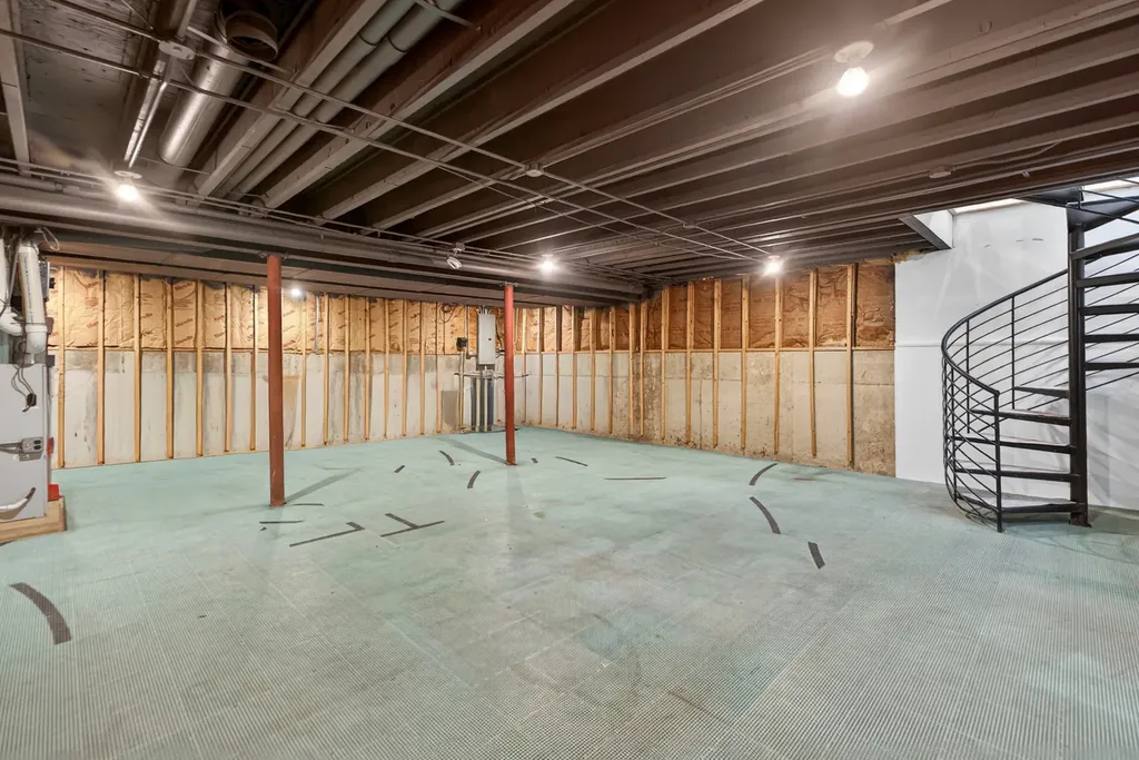 433 South Euclid Avenue Villa Park IL 60181