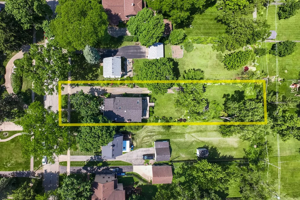 433 South Euclid Avenue Villa Park IL 60181
