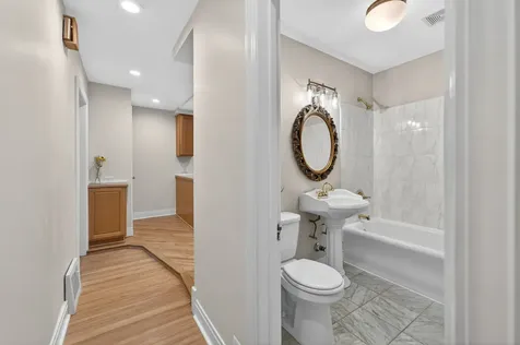 433 South Euclid Avenue Villa Park IL 60181