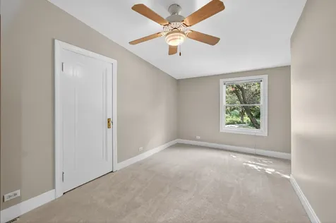 433 South Euclid Avenue Villa Park IL 60181