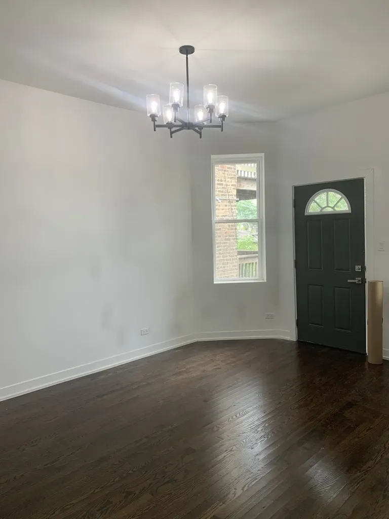 4421 West Monroe Street Chicago IL 60624