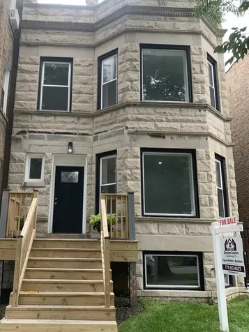 4421 West Monroe Street Chicago IL 60624