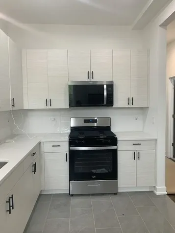 4421 West Monroe Street Chicago IL 60624