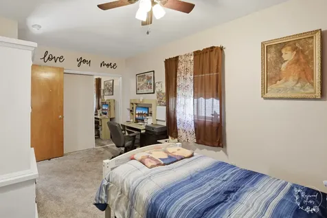 372 N Blaine Avenue Bradley IL 60915