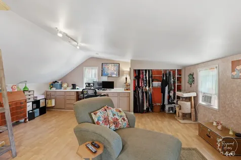 372 N Blaine Avenue Bradley IL 60915