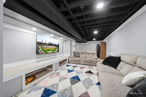 447 Shamrock Lane Manteno IL 60950