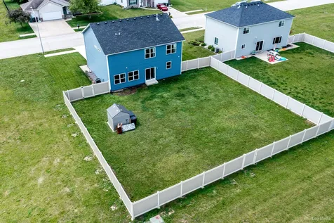447 Shamrock Lane Manteno IL 60950