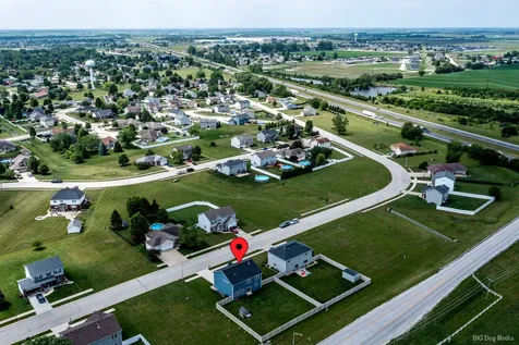 447 Shamrock Lane Manteno IL 60950