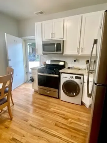 2835 North Racine Avenue Chicago IL 60657