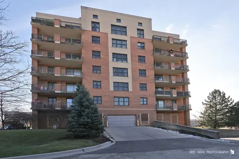 300 Anthony Avenue Mundelein IL 60060