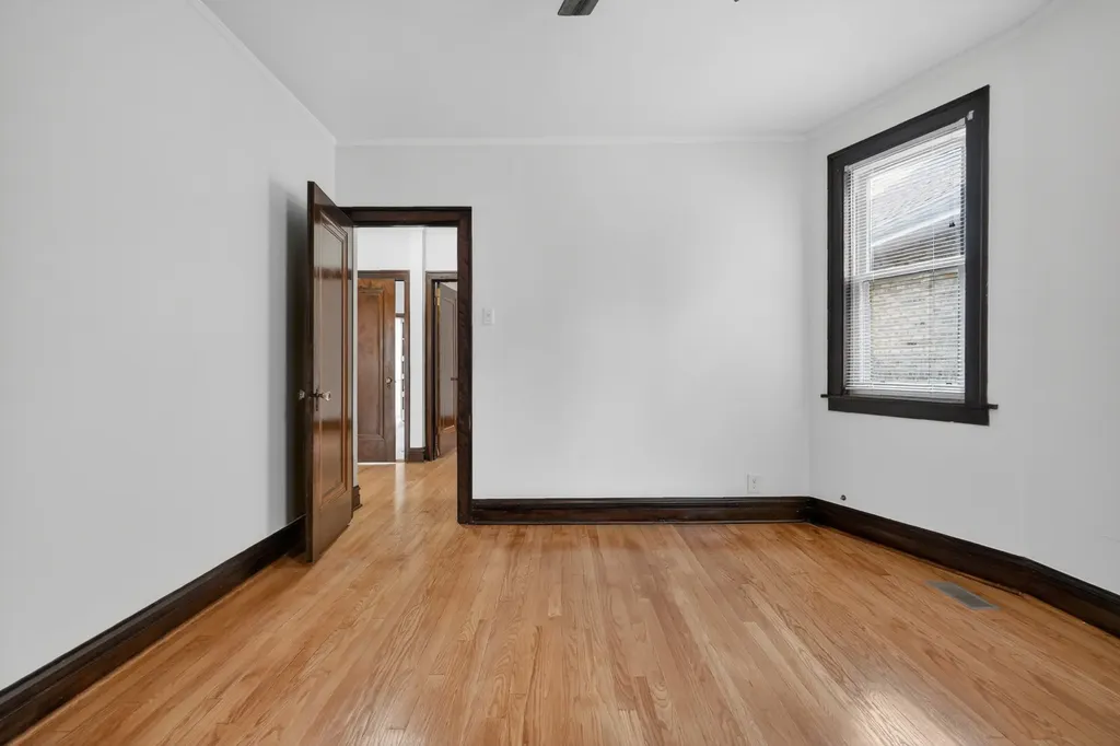 6136 West Fletcher Street Chicago IL 60634