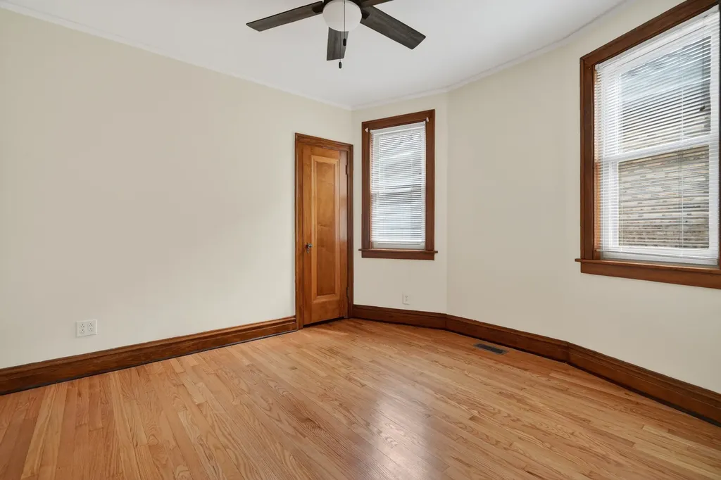 6136 West Fletcher Street Chicago IL 60634