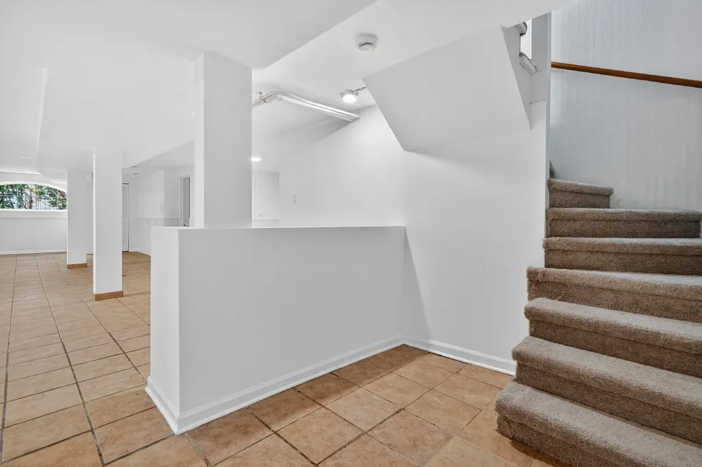 6136 West Fletcher Street Chicago IL 60634