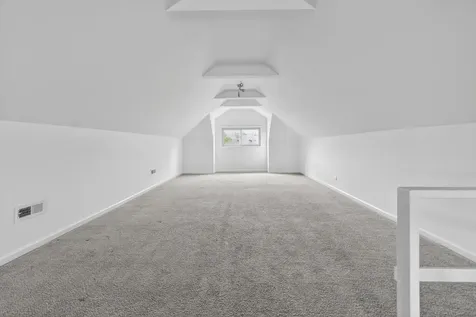 6136 West Fletcher Street Chicago IL 60634