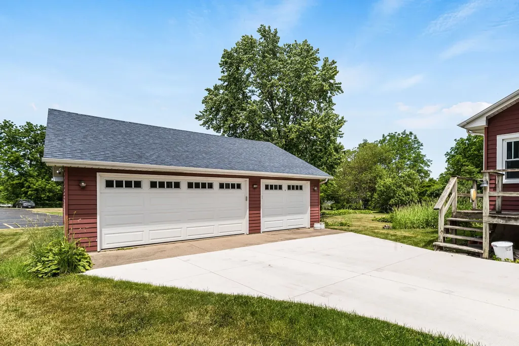 285 Chestnut Street Antioch IL 60002