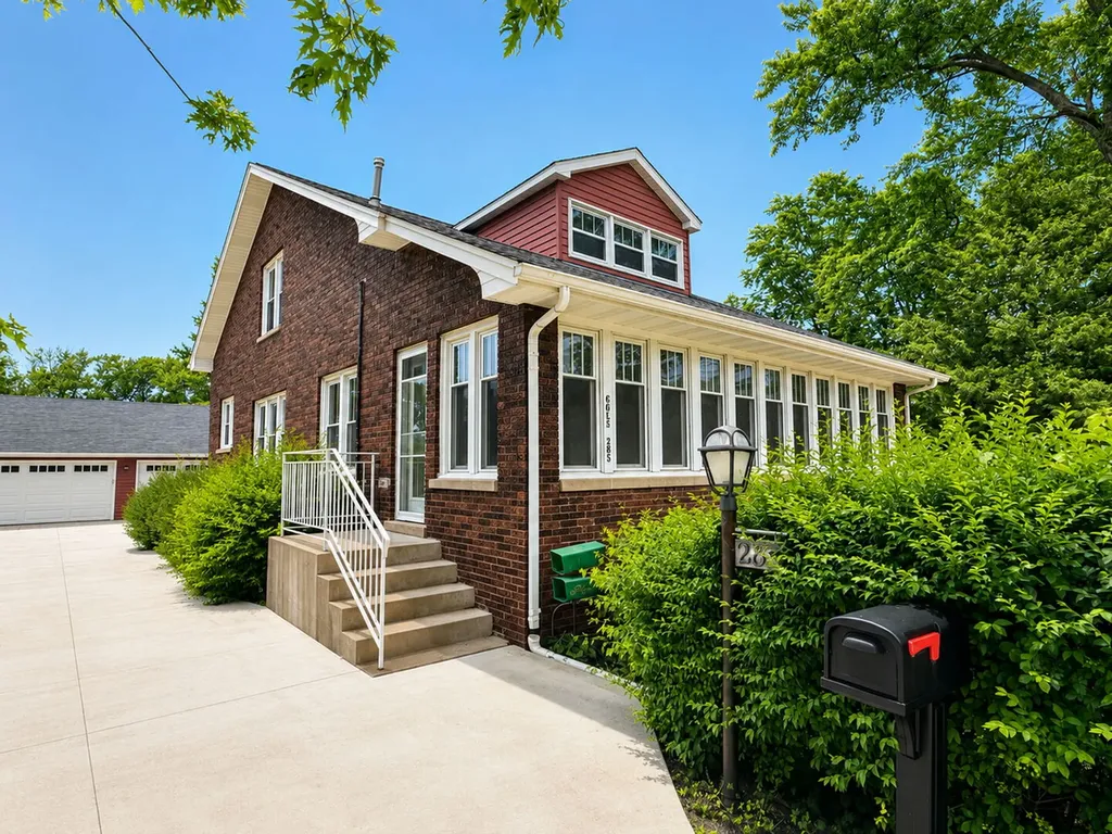 285 Chestnut Street Antioch IL 60002