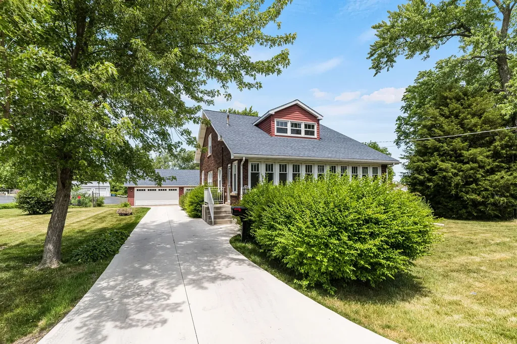 285 Chestnut Street Antioch IL 60002