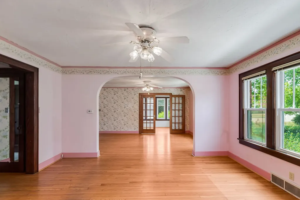285 Chestnut Street Antioch IL 60002