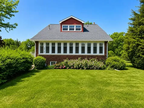 285 Chestnut Street Antioch IL 60002
