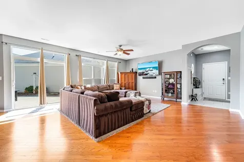 16519 S Fox Run Circle Plainfield IL 60586