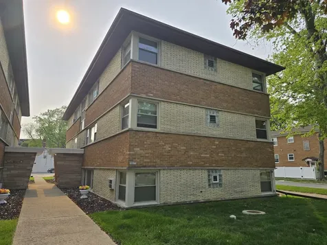 837 Lathrop Avenue Forest Park IL 60130