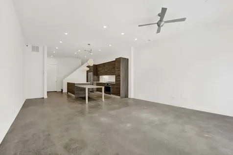 1017 North Cleveland Avenue Chicago IL 60610
