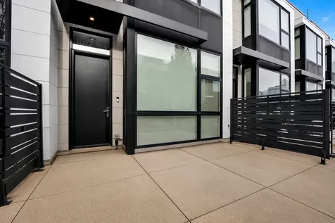1017 North Cleveland Avenue Chicago IL 60610