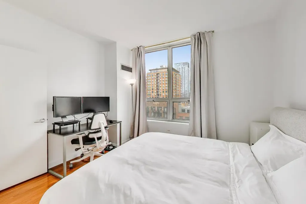 421 West Huron Street Chicago IL 60654