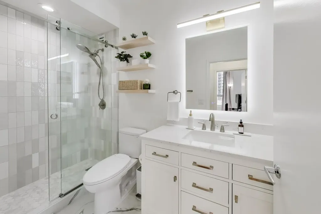 421 West Huron Street Chicago IL 60654