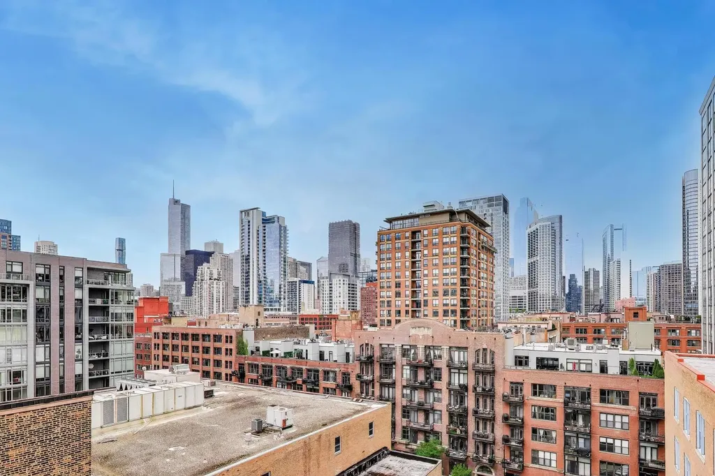 421 West Huron Street Chicago IL 60654