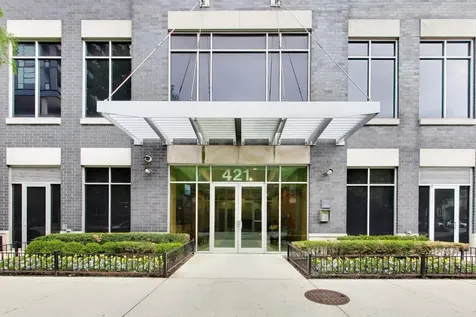 421 West Huron Street Chicago IL 60654