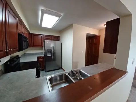 661 Lincoln Station Drive Oswego IL 60543
