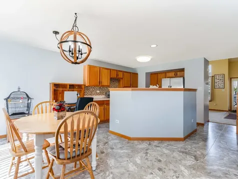 604 Silver Creek Drive Joliet IL 60431