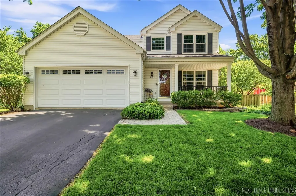 675 Parker Court Geneva IL 60134