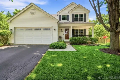 675 Parker Court Geneva IL 60134